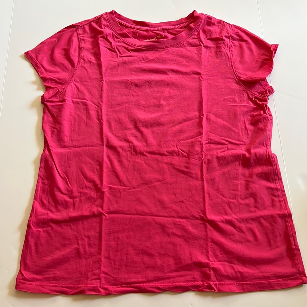 BOGO Universal Threads Pink Tee Size Large